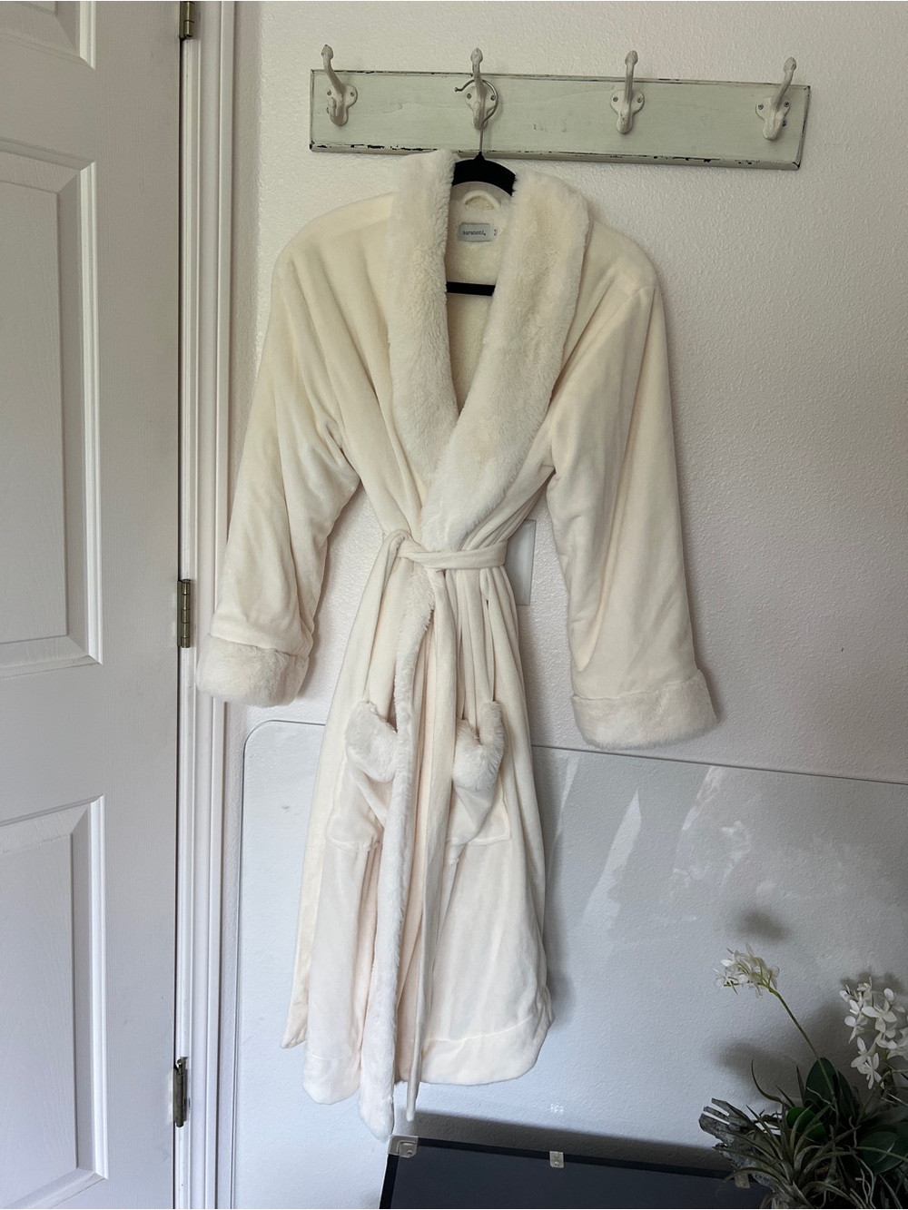 Saranoni Plush Bathrobe - M